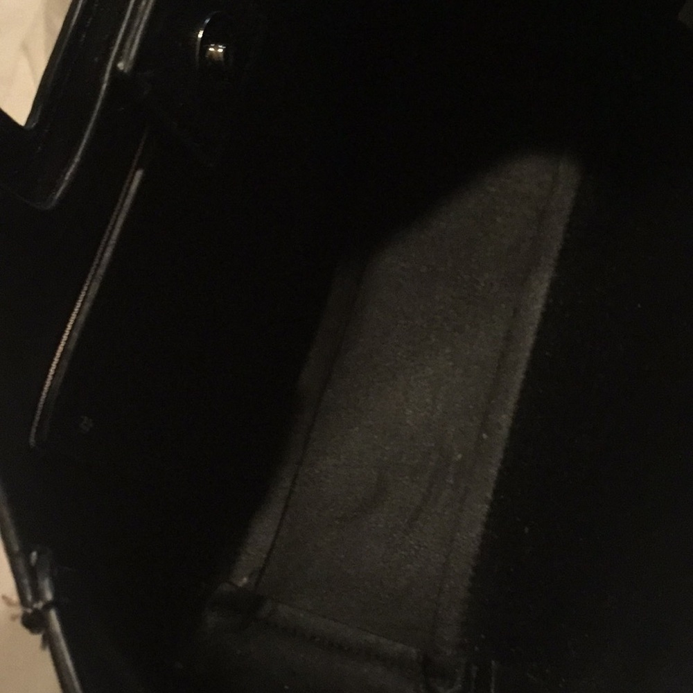 Steve Madden pink white and black purse - Picture 3 of 3
